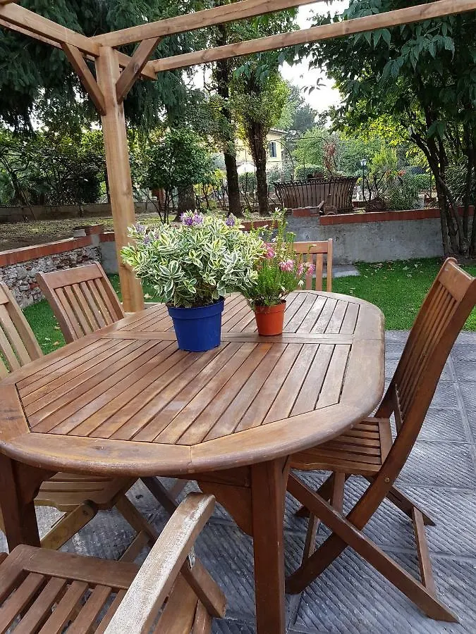 Alle Vecchie Mura Bed & Breakfast Pistoia